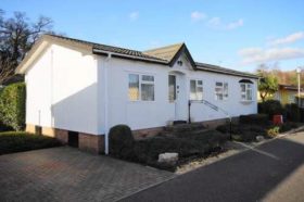 2 bedroom Detached for sale